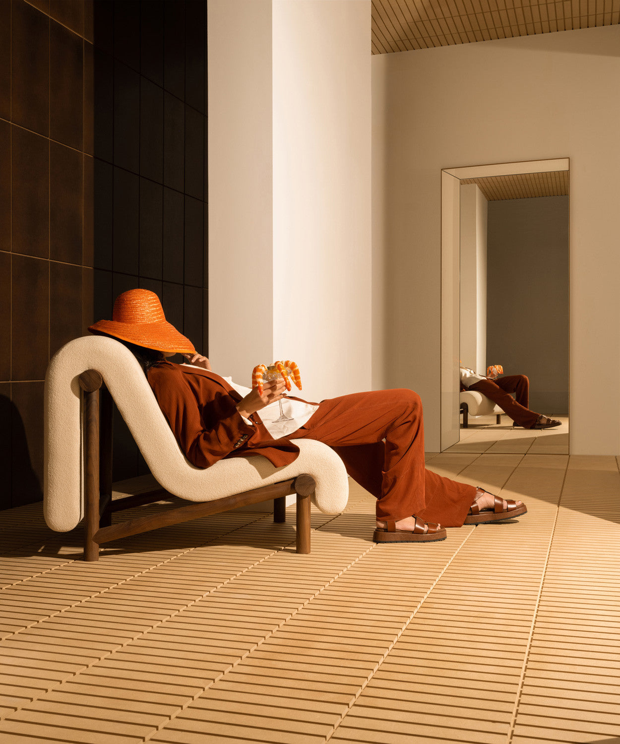 Armchairs & Lounge seating