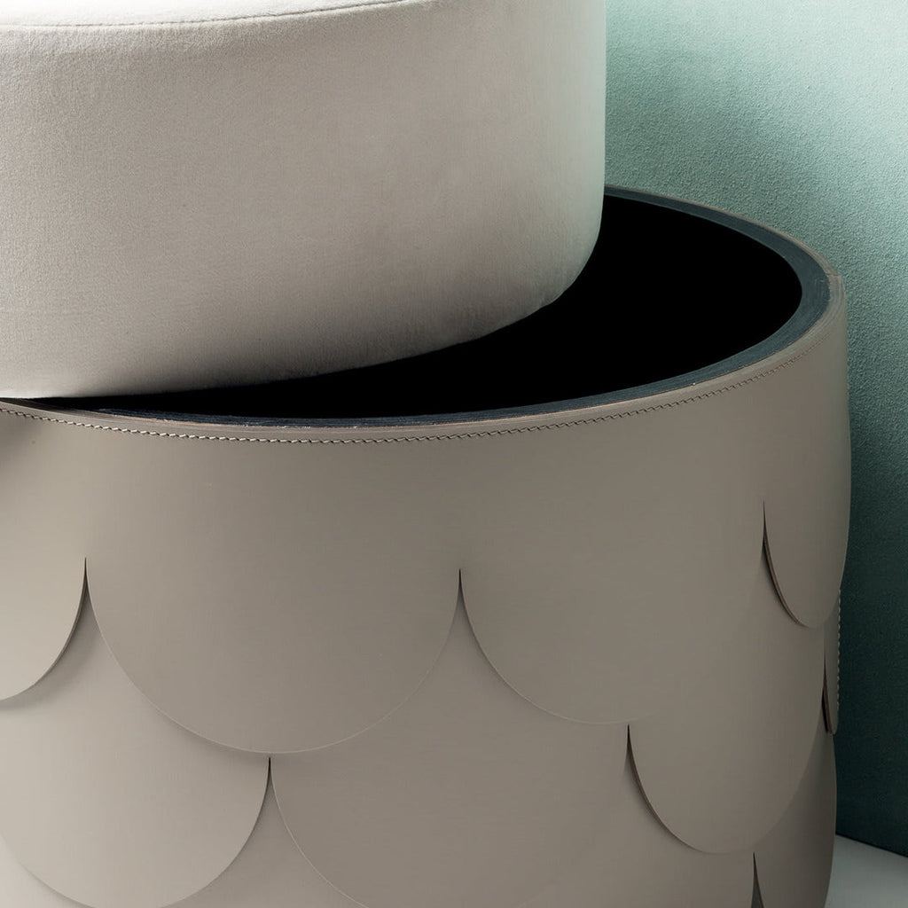 CHARLESTON LEATHER POUF