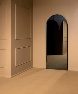 Svale mirror